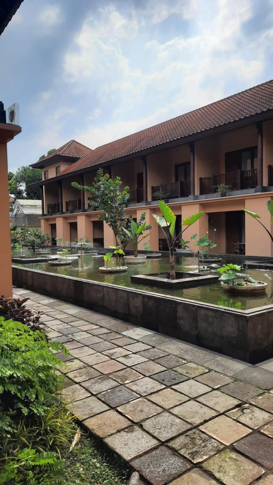 Laras Asri Resort & Spa Salatiga Exterior foto